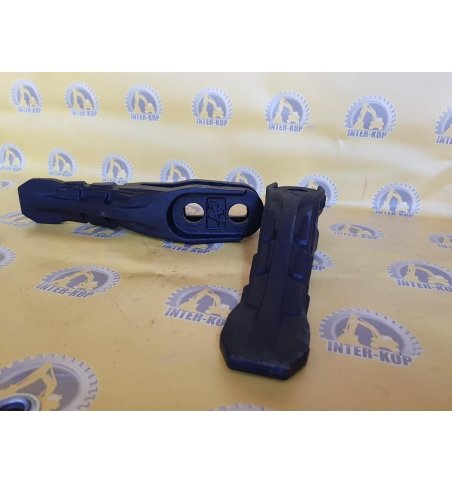 Ząb środek JCB NOWY MODEL