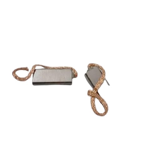 Szczotki alternator nowy 320/08560