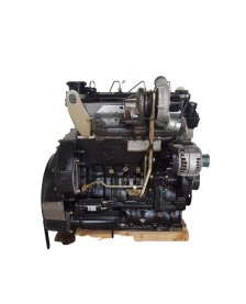 Silnik JCB 448 102kw eT3 136 hp